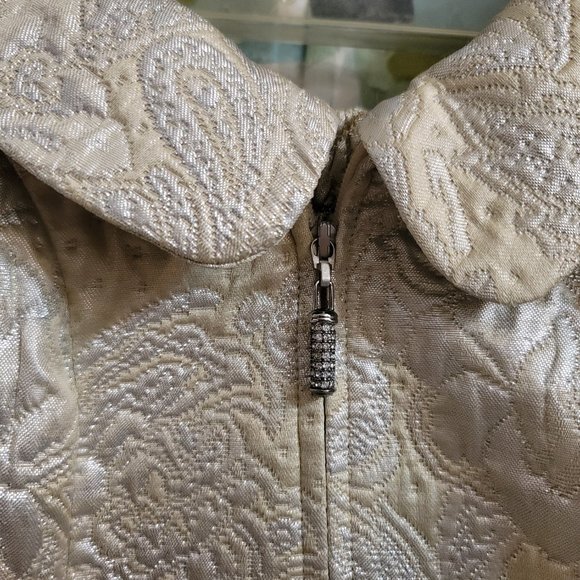 ST JOHN COUTURE FLORAL SILVER AND GOLD SILK BROCADE SUIT - Picture 3 of 10